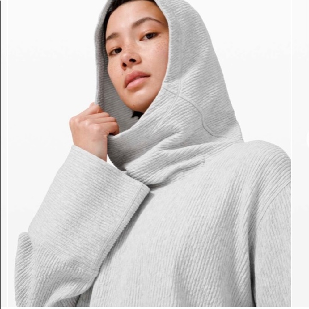 Lululemon retreat yourself hoodie